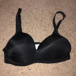 Warners Black Bra 38C EUC